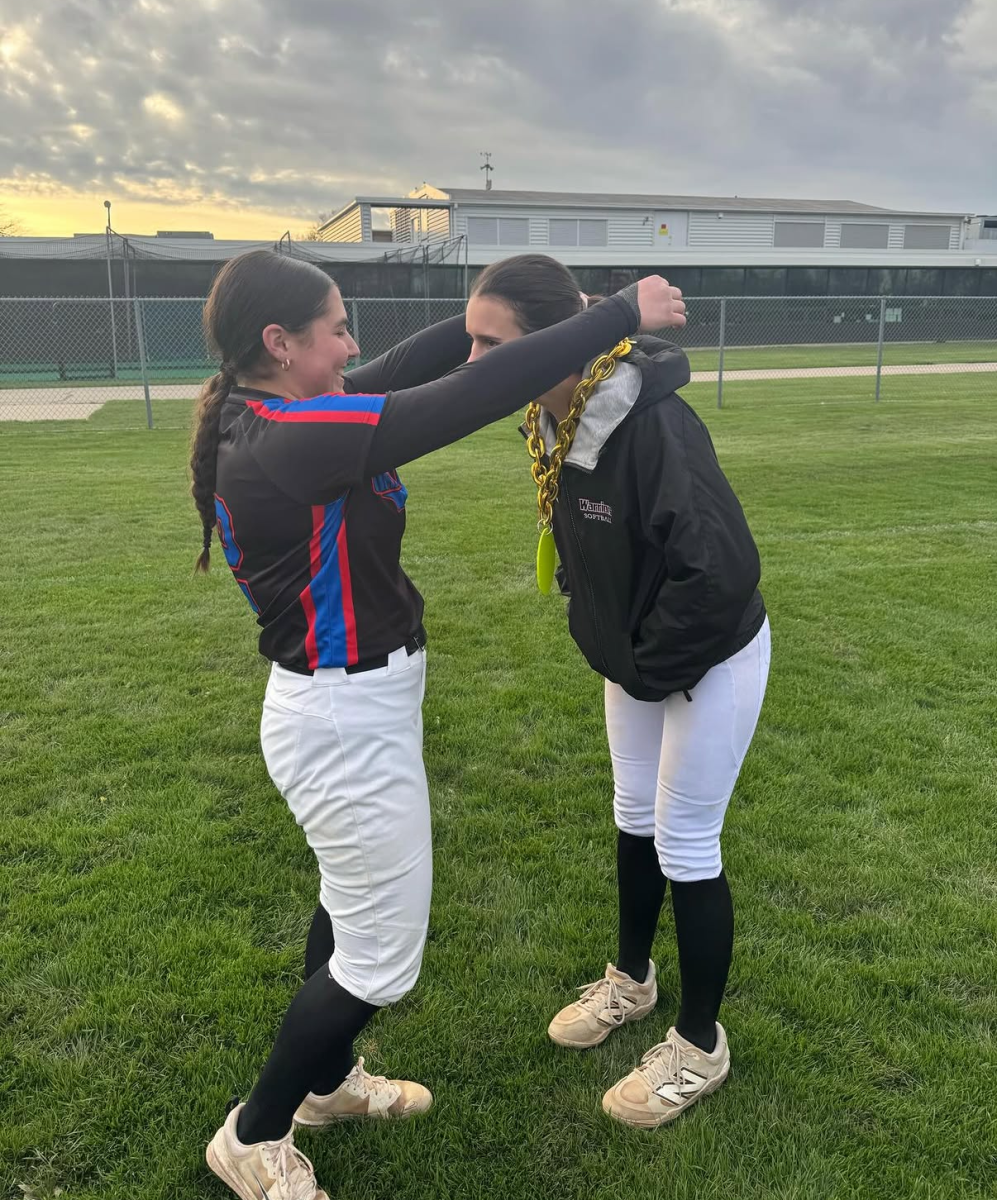 Junior Marin Kileen being given the gold chain after a monster performance.